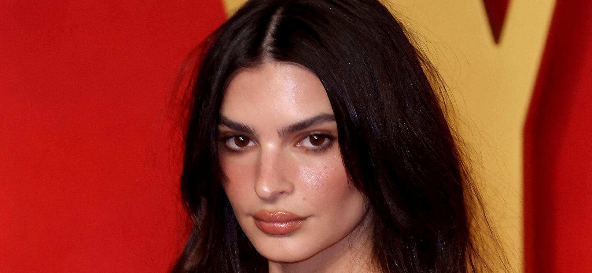 2024 Vanity Fair Oscar Party - Arrivals. 11 Mar 2024 Pictured: Emily Ratajkowski. Photo credit: CraSH/imageSPACE / MEGA TheMegaAgency.com +1 888 505 6342 (Mega Agency TagID: MEGA1109528_039.jpg) [Photo via Mega Agency]