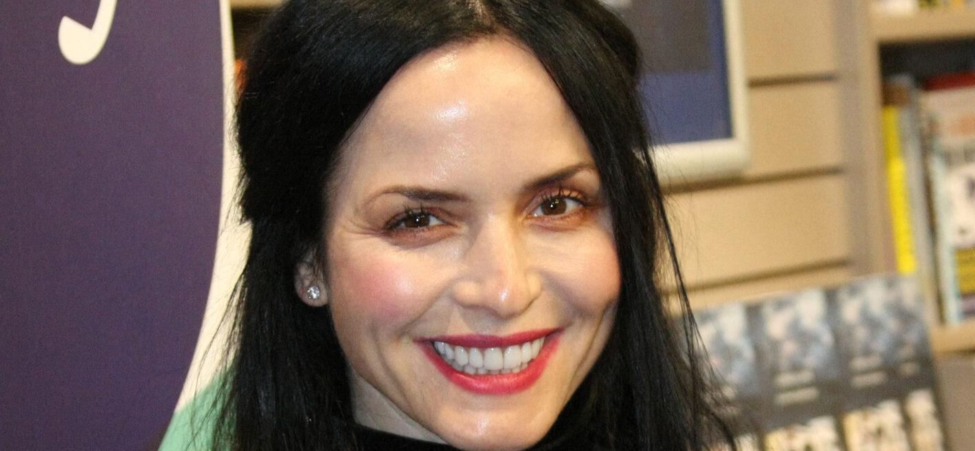 Andrea Corr book signing in Dublin, Ireland. 19 Oct 2019 Pictured: Andrea Corr @ a book signing in Dublin, Ireland. Photo credit: Mark D / MEGA TheMegaAgency.com +1 888 505 6342 (Mega Agency TagID: MEGA530744_023.jpg) [Photo via Mega Agency]