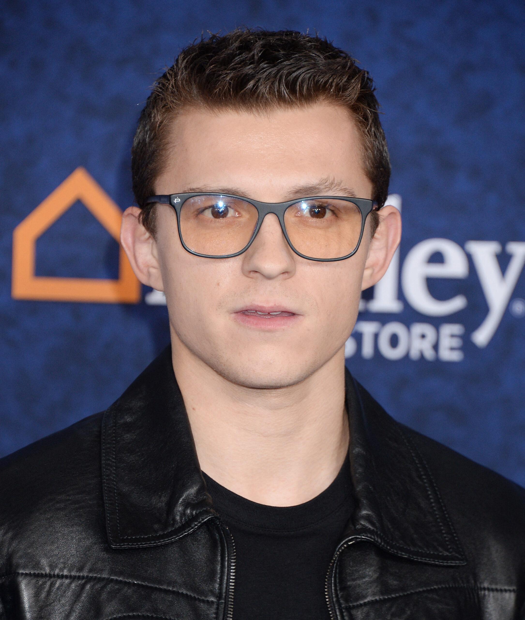 Tom Holland em Avante - estreia em Los Angeles