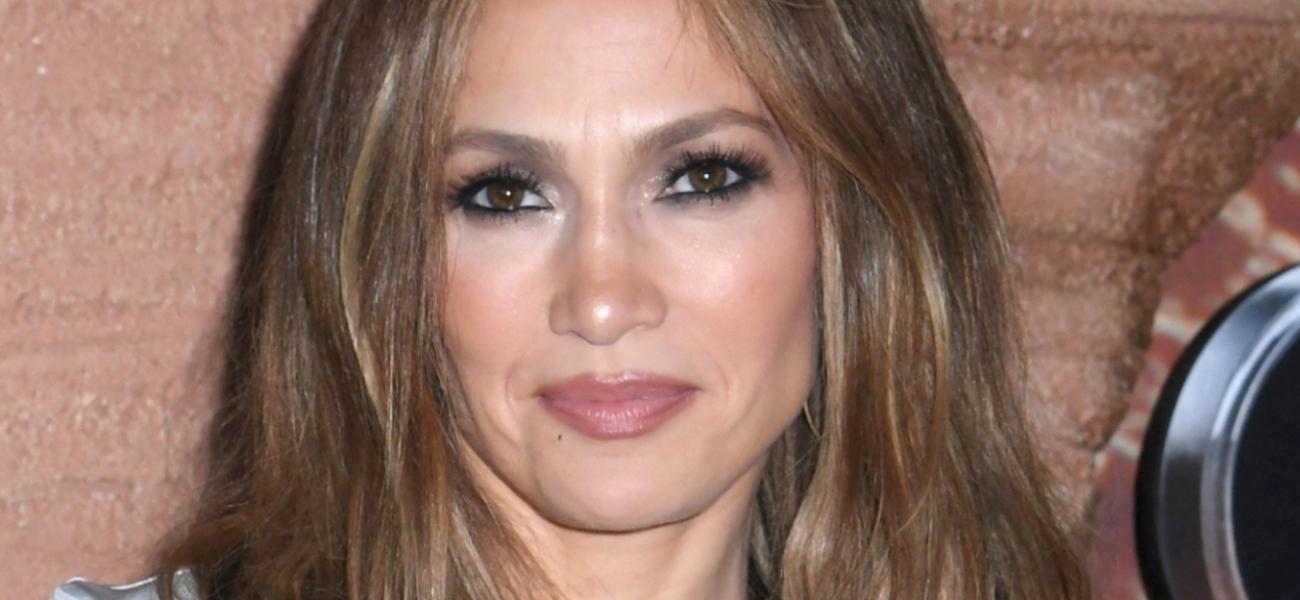 Jennifer Lopez poses close up