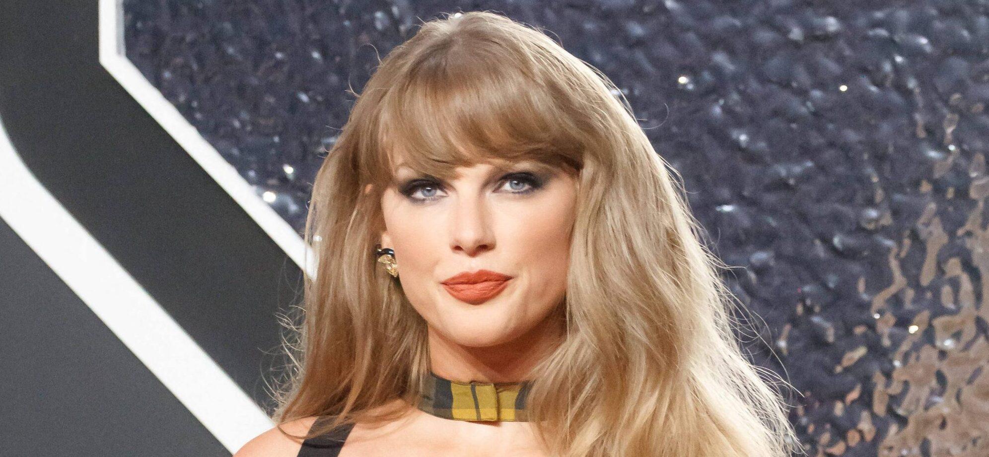 September 13, 2024, Elmont, New York, United States: Taylor Swift attends the 2024 MTV Video Music Awards at UBS Arena in Elmont, New York. September 11, 2024. 13 Sep 2024 Pictured: September 11, 2024, Elmont, New York, United States: Taylor Swift attends the 2024 MTV Video Music Awards at UBS Arena in Elmont, New York. September 11, 2024. Photo credit: ZUMAPRESS.com / MEGA TheMegaAgency.com +1 888 505 6342 (Mega Agency TagID: MEGA1198456_045.jpg) [Photo via Mega Agency]