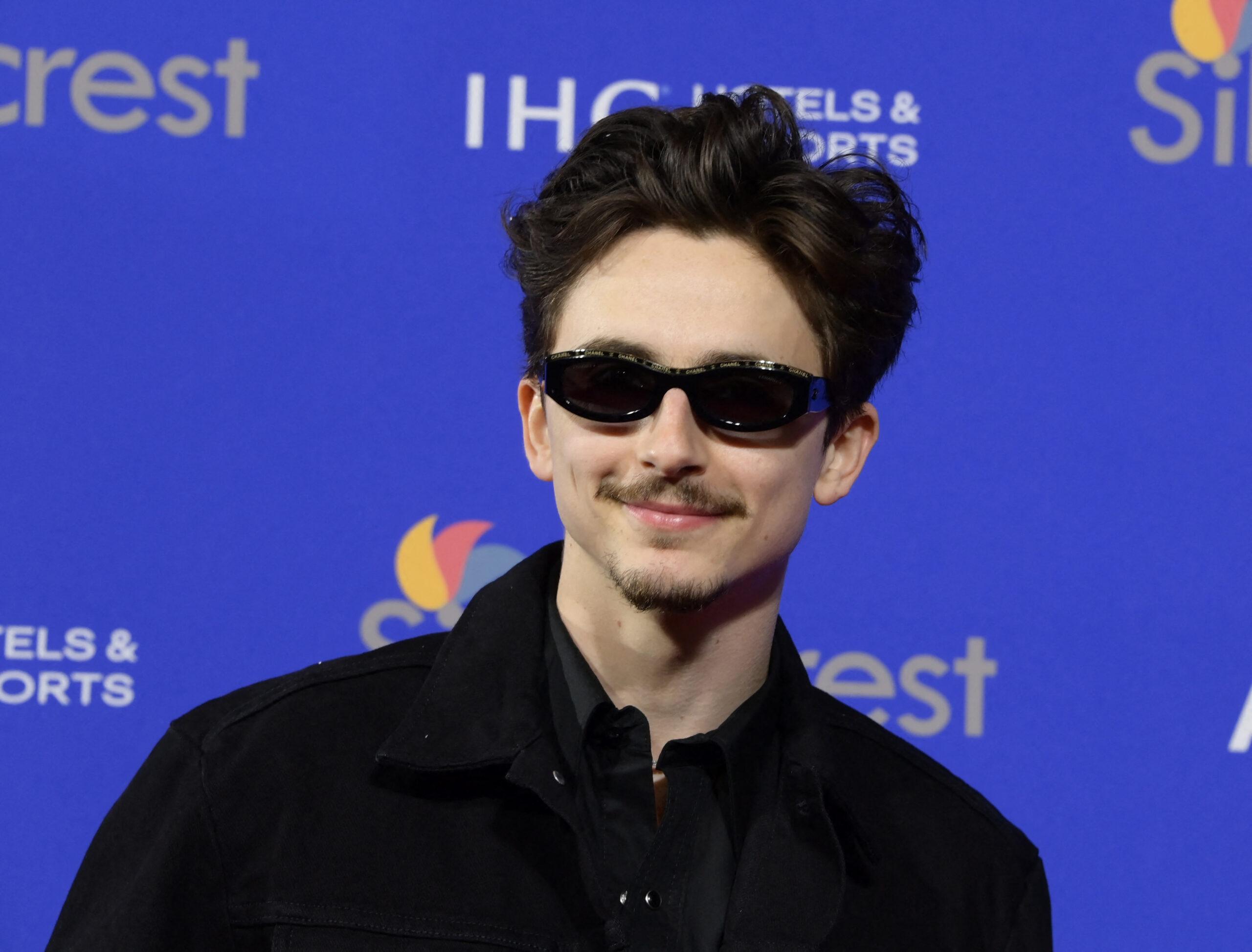 Timothee Chalamet di Penghargaan Film Internasional Palm Springs Tahunan ke -36