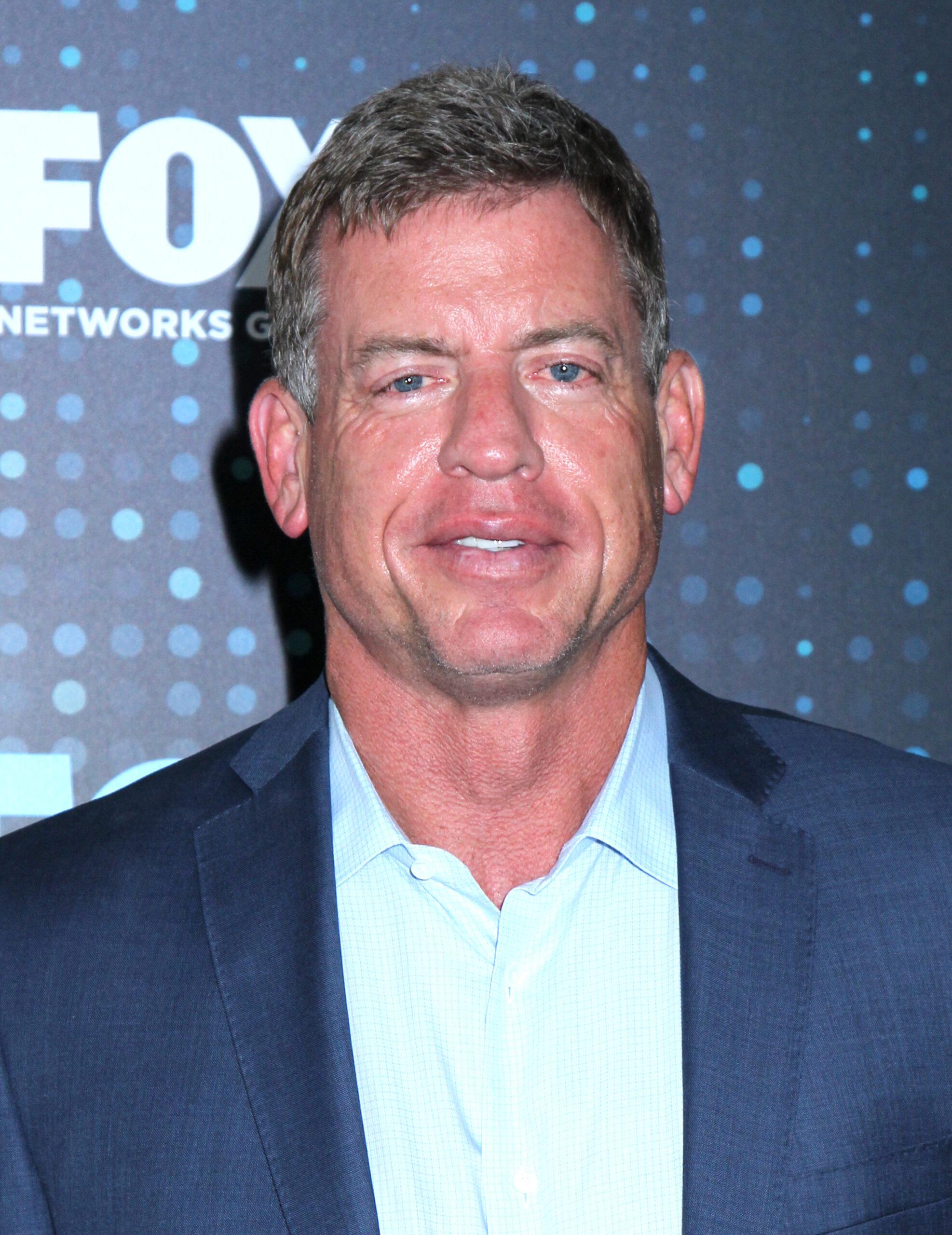 Troy Aikman FOX Networks 2017 Muka