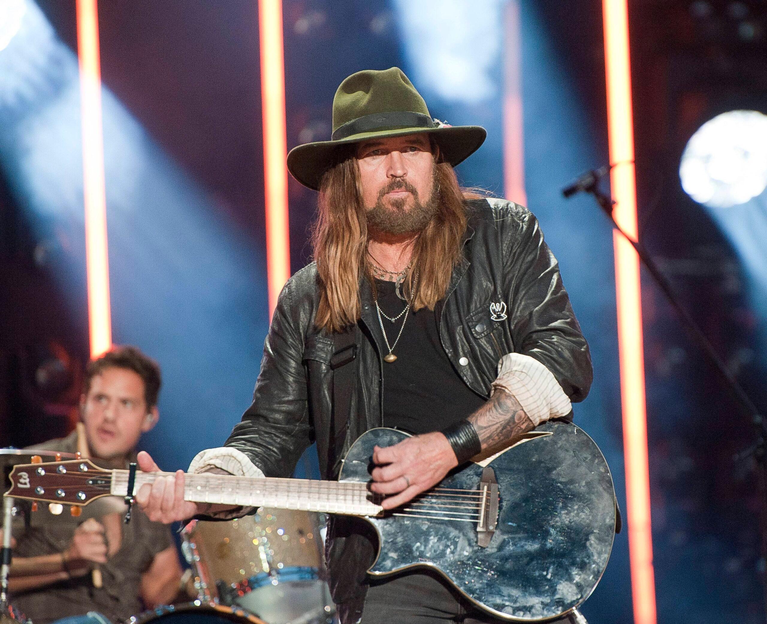 Billy Ray Cyrus no CMA Music Festival 2019