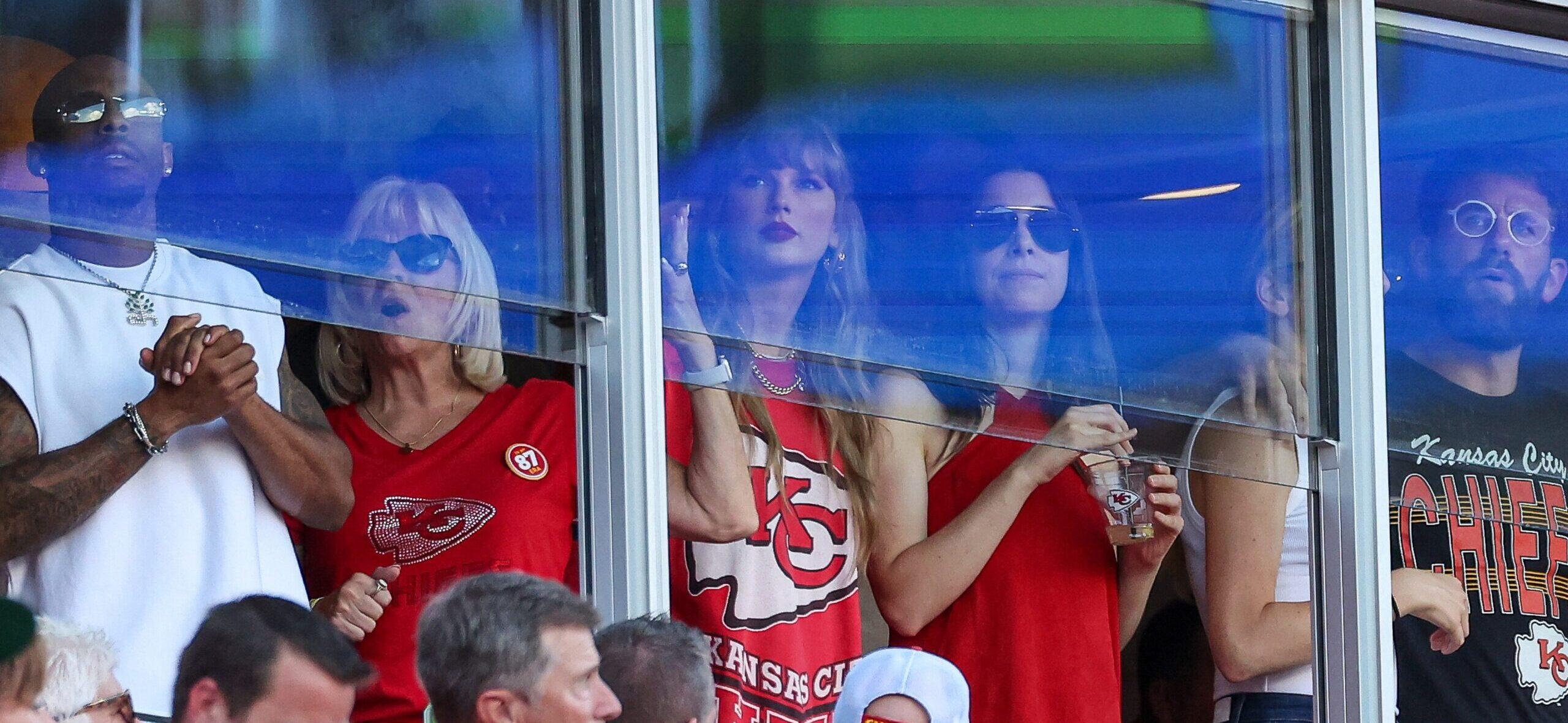 Taylor Swift At Bengals vs Chiefs NFL Game