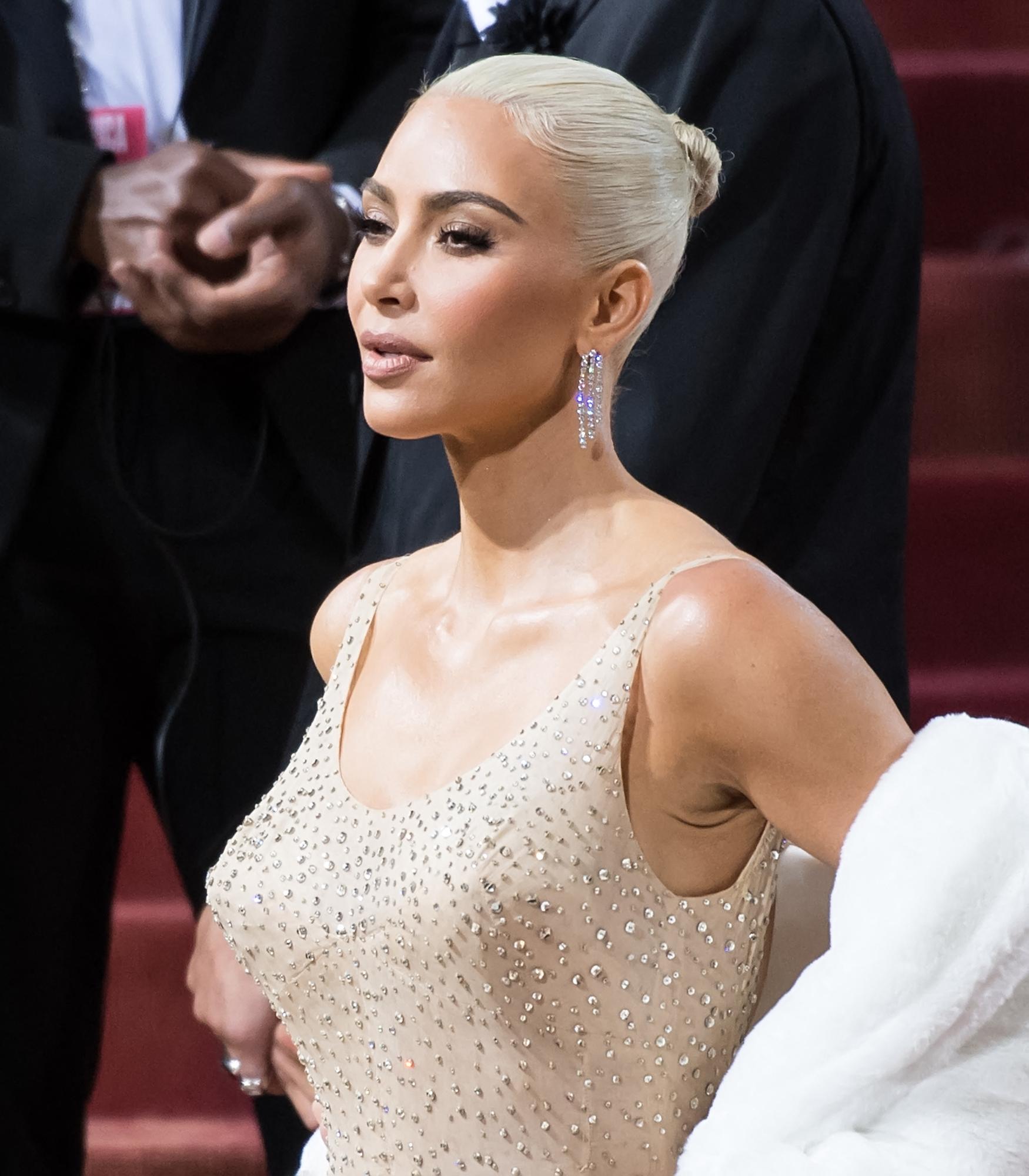 Kim Kardashian di 2022 Met Gala