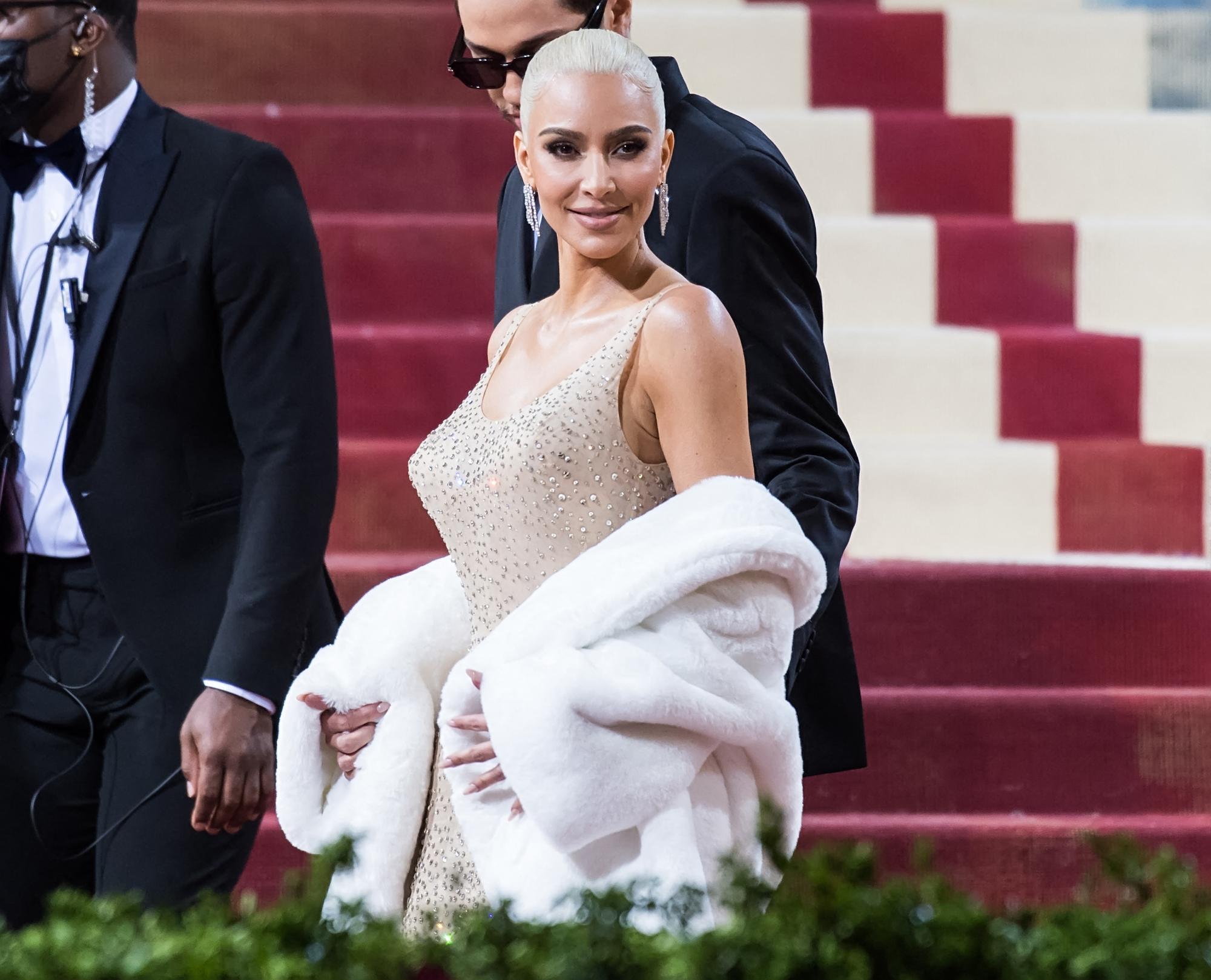 Kim Kardashian di 2022 Met Gala