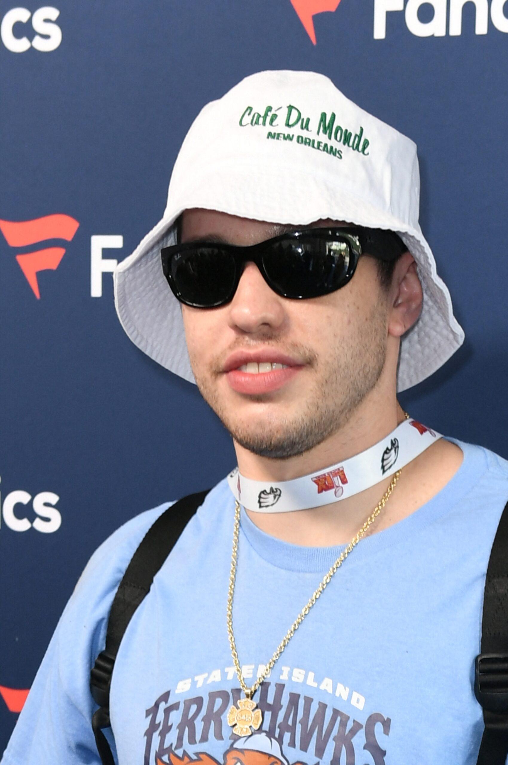 Pete Davidson di 2025 Fanatics Super Bowl Party