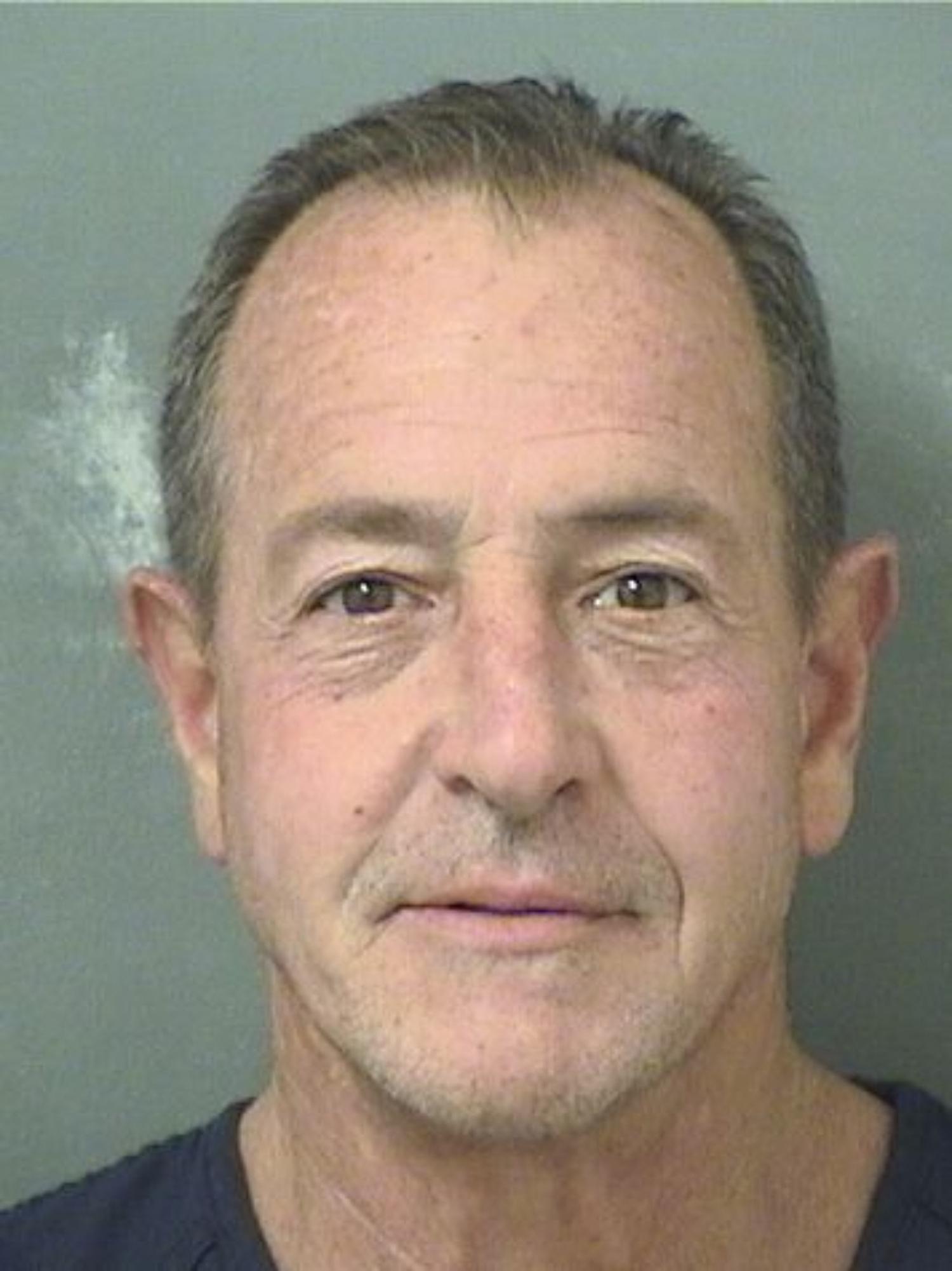 Lindsay Lohan's dad Michael Lohan arrested