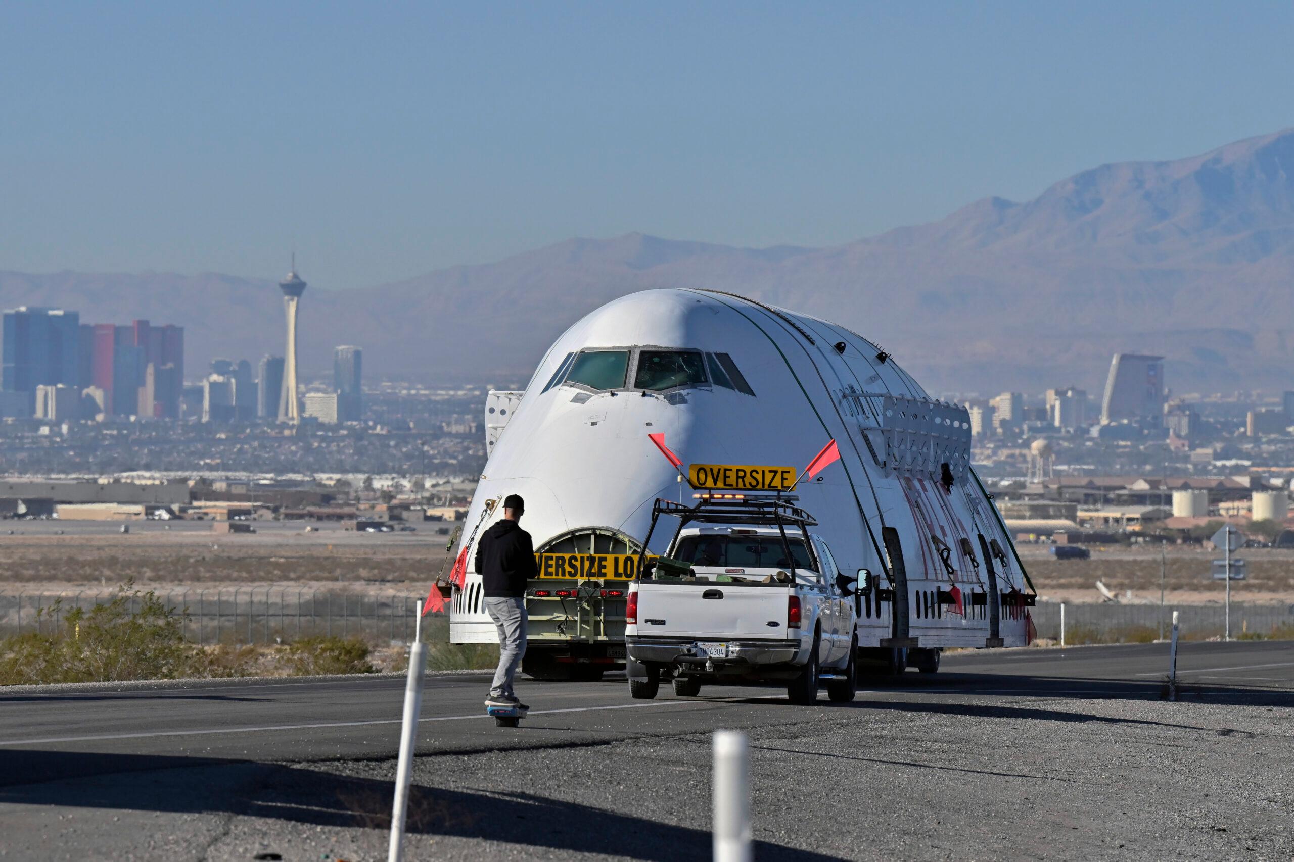 Boeing 747 on its way to AREA15