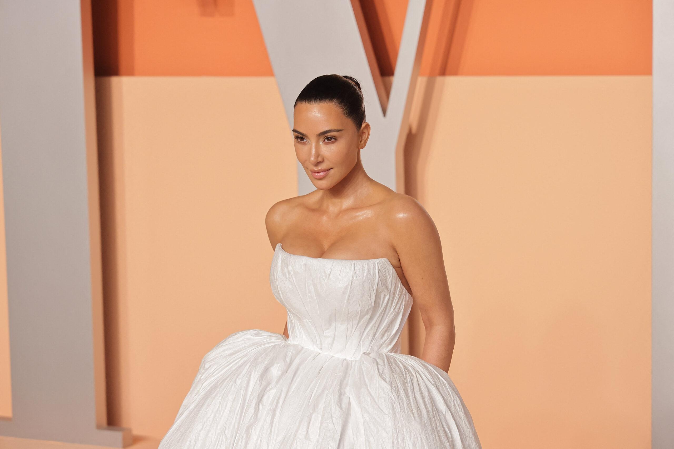 Kim Kardashian en lugar de Vanity Fair Oscar 2025