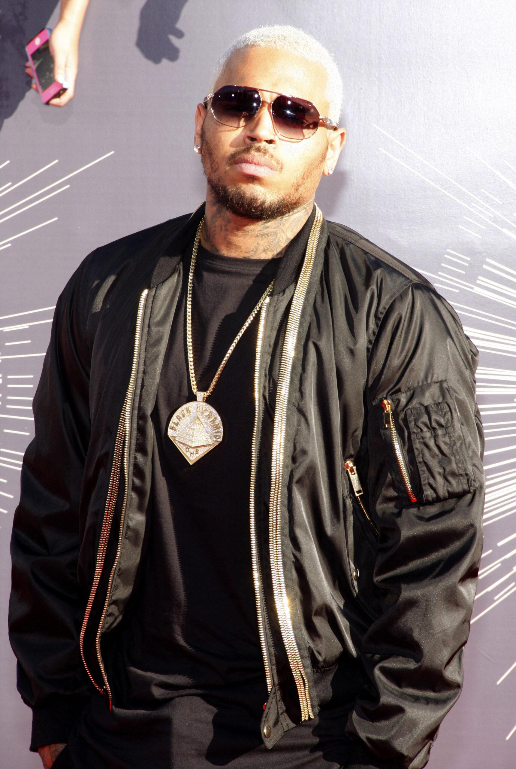 Chris Brown attends the 2014 MTV Video Music Awards