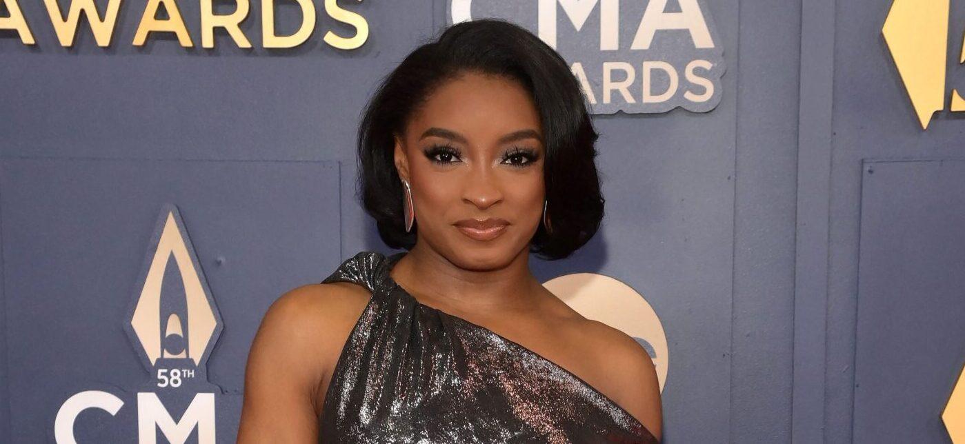 58th Annual CMA Awards - Arrivals. 20 Nov 2024 Pictured: Simone Biles. Photo credit: OConnor-Arroyo/AFF-USA.com / MEGA TheMegaAgency.com +1 888 505 6342 (Mega Agency TagID: MEGA1232138_024.jpg) [Photo via Mega Agency]