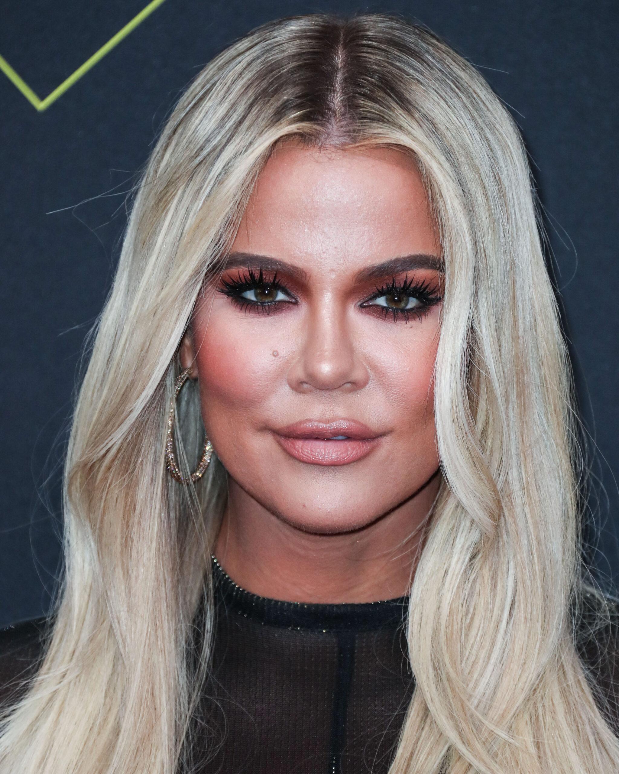 Khloe Kardashian en 2019 E! Regalos de las opciones