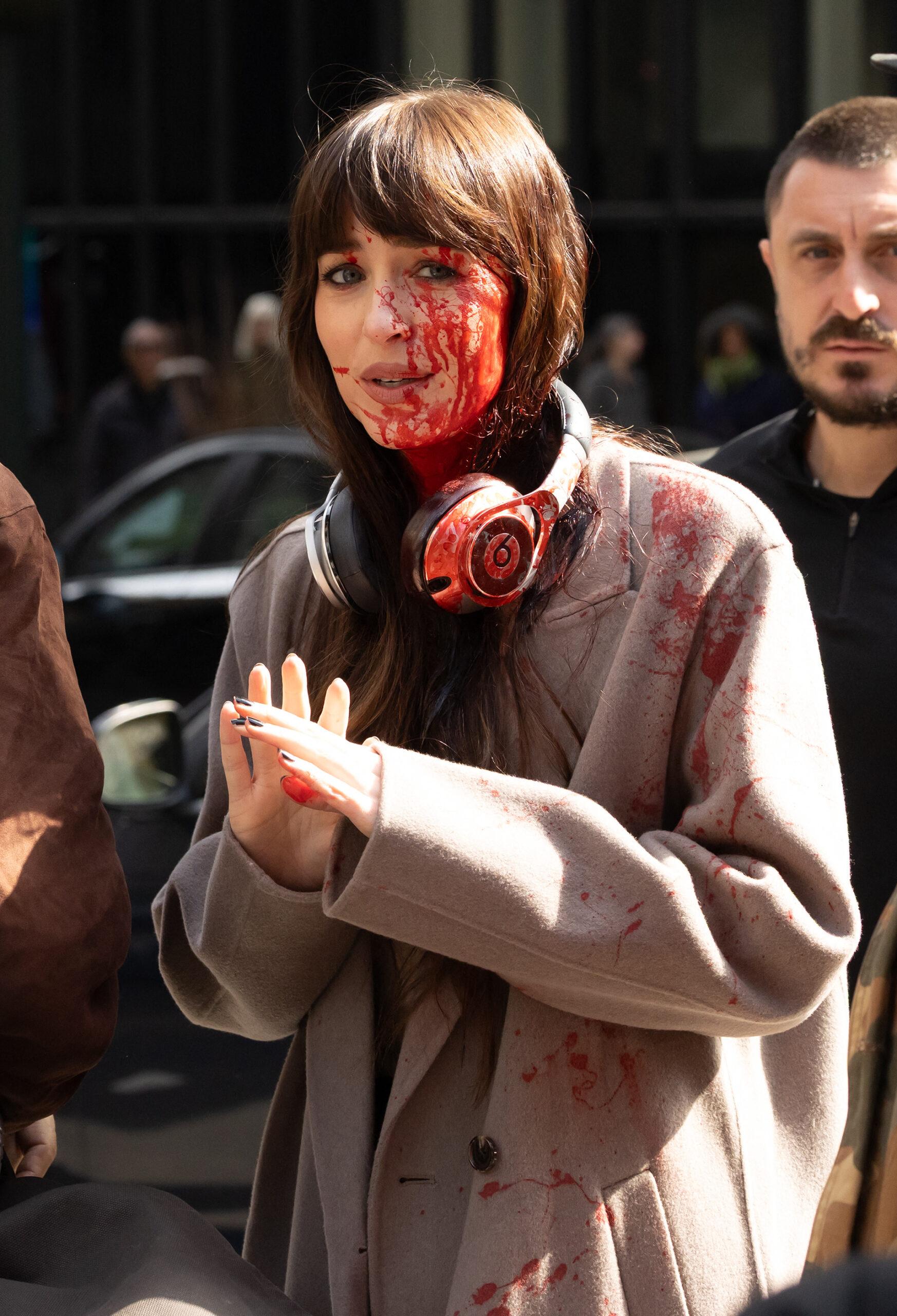 Dakota Johnson Photography a bloody scene on the site "fact" In New York City