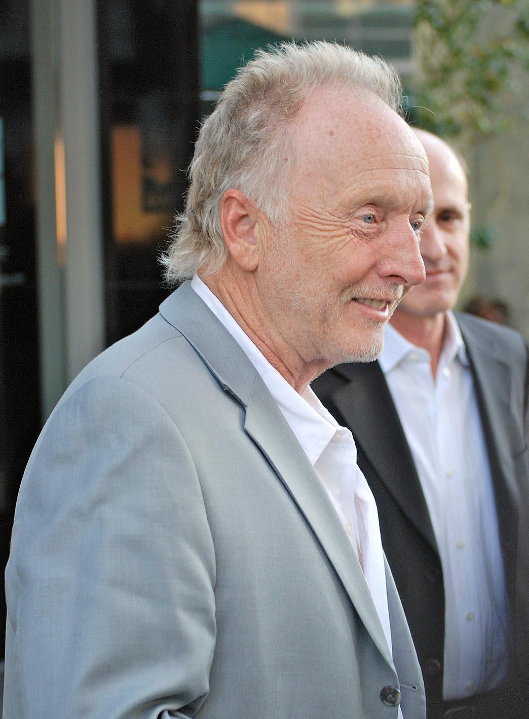 Tobin Bell en Hillly Hills