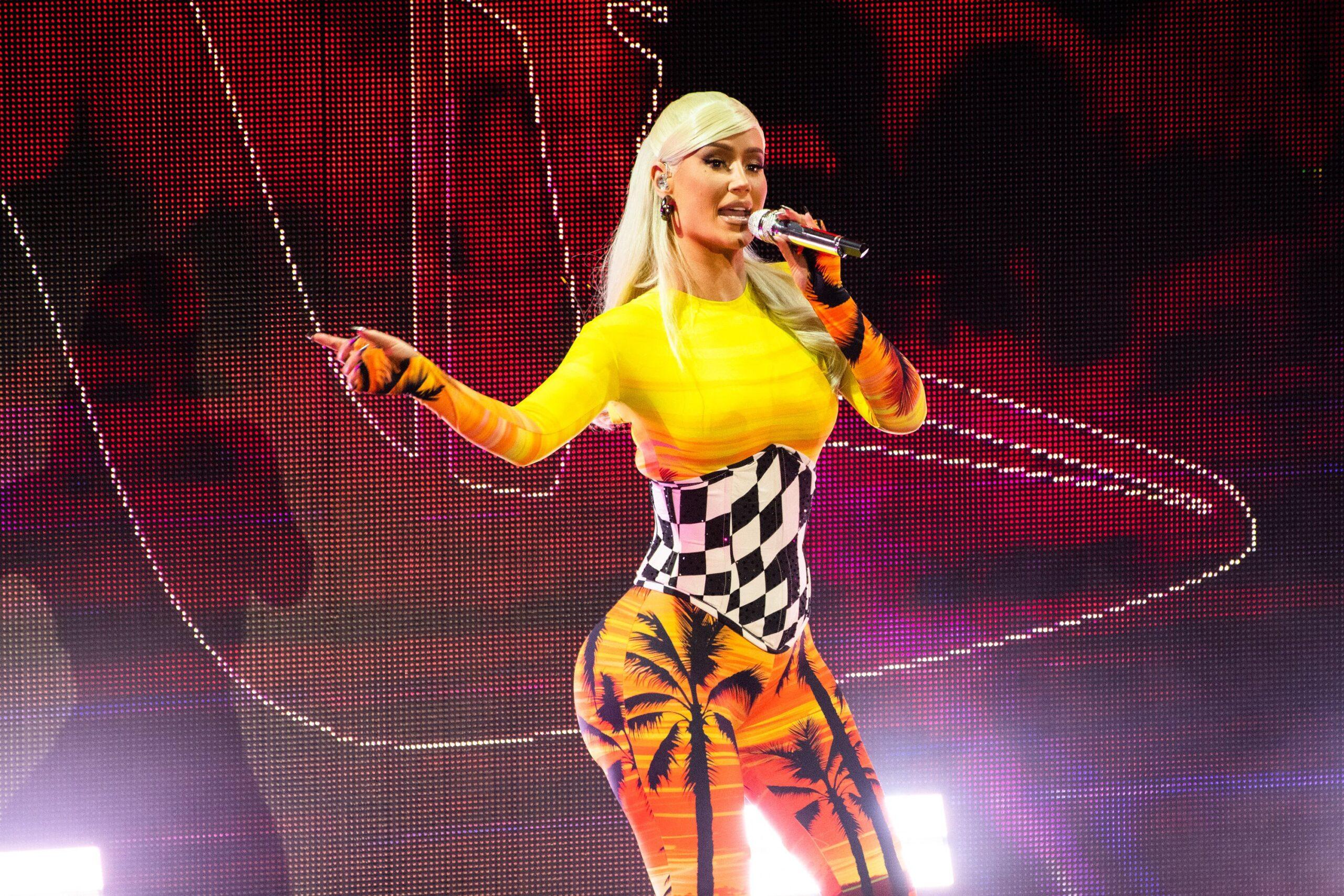 Iggy Azalea performs at Shoreline Amphitheatre 