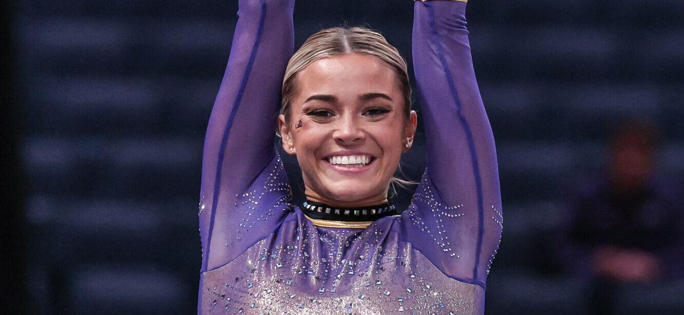 January 11, 2025: LSU's Olivia Dunne salutes the judges during Session 2 of the Sprouts Farmers Market Collegiate Quad gymnastics meet at the Paycom Center in Oklahoma City, OK. Kyle Okita/CSM (Credit Image: © Kyle Okita/Cal Sport Media) Newscom/(Mega Agency TagID: csmphotothree343481.jpg) [Photo via Mega Agency]