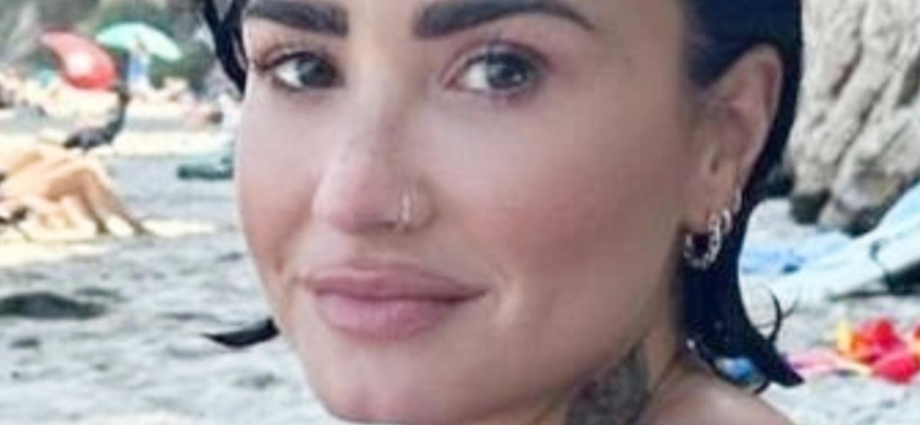 Demi Lovato close up