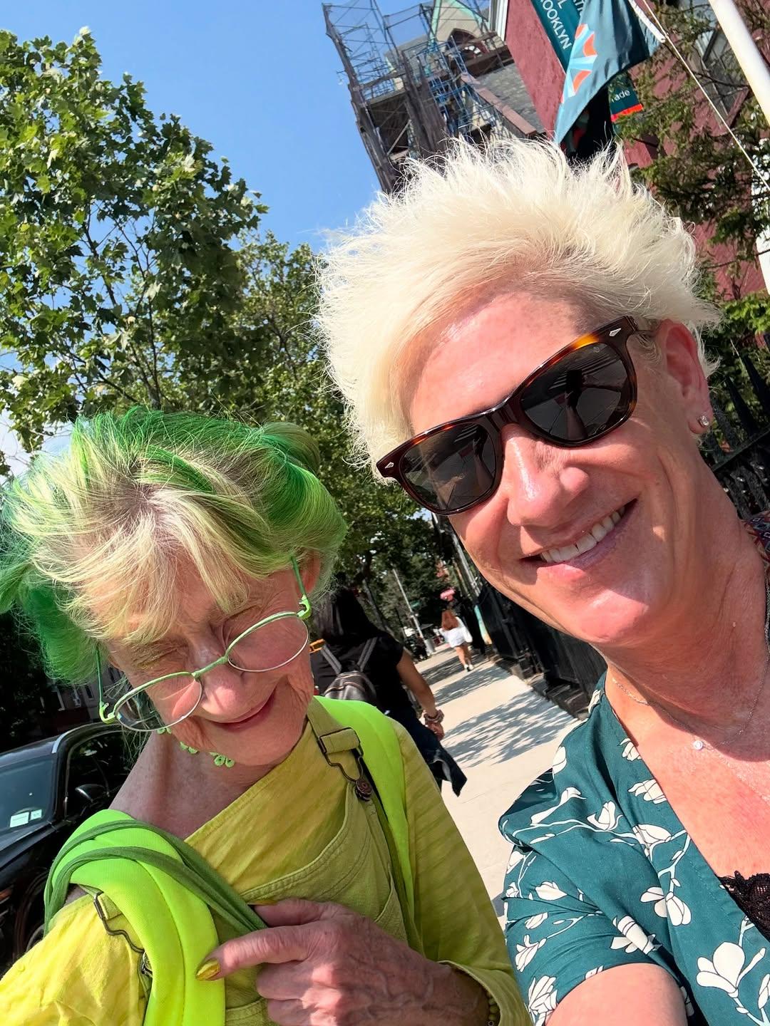 Anne Burrell y Brooklyn esposa verde