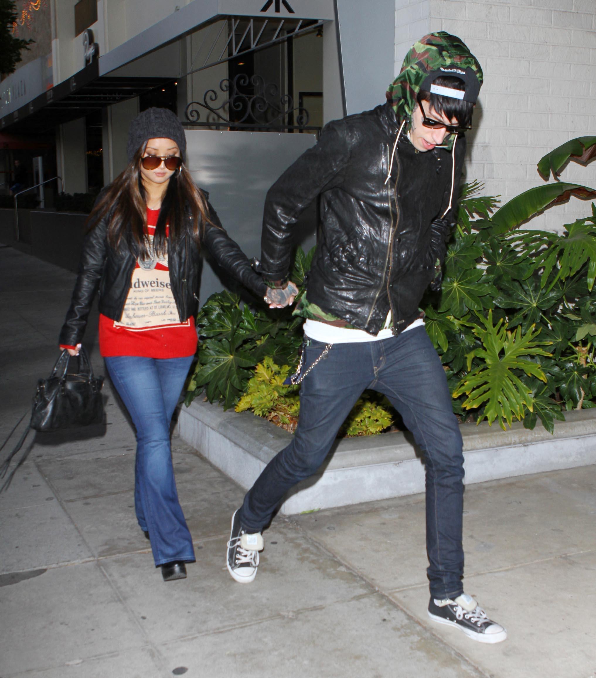 Trace Cyrus and Brenda Song