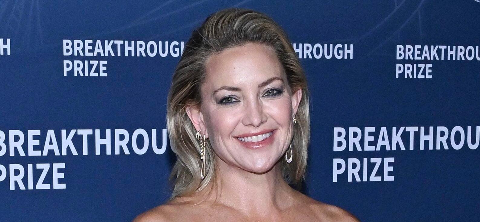 April 5, 2025, Santa Monica, California, USA: Jodie Foster and Kit Bernard Foster attend the 11th Breakthrough Prize Awards. 05 Apr 2025 Pictured: April 5, 2025, Santa Monica, California, USA: Kate Hudson attends the 11th Breakthrough Prize Awards. Photo credit: ZUMAPRESS.com / MEGA TheMegaAgency.com sales@mega.global (Mega Agency TagID: MEGA1292886_045.jpg) [Photo via Mega Agency]