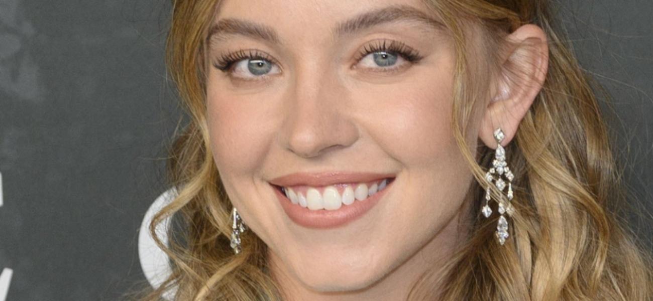 Sydney Sweeney close up