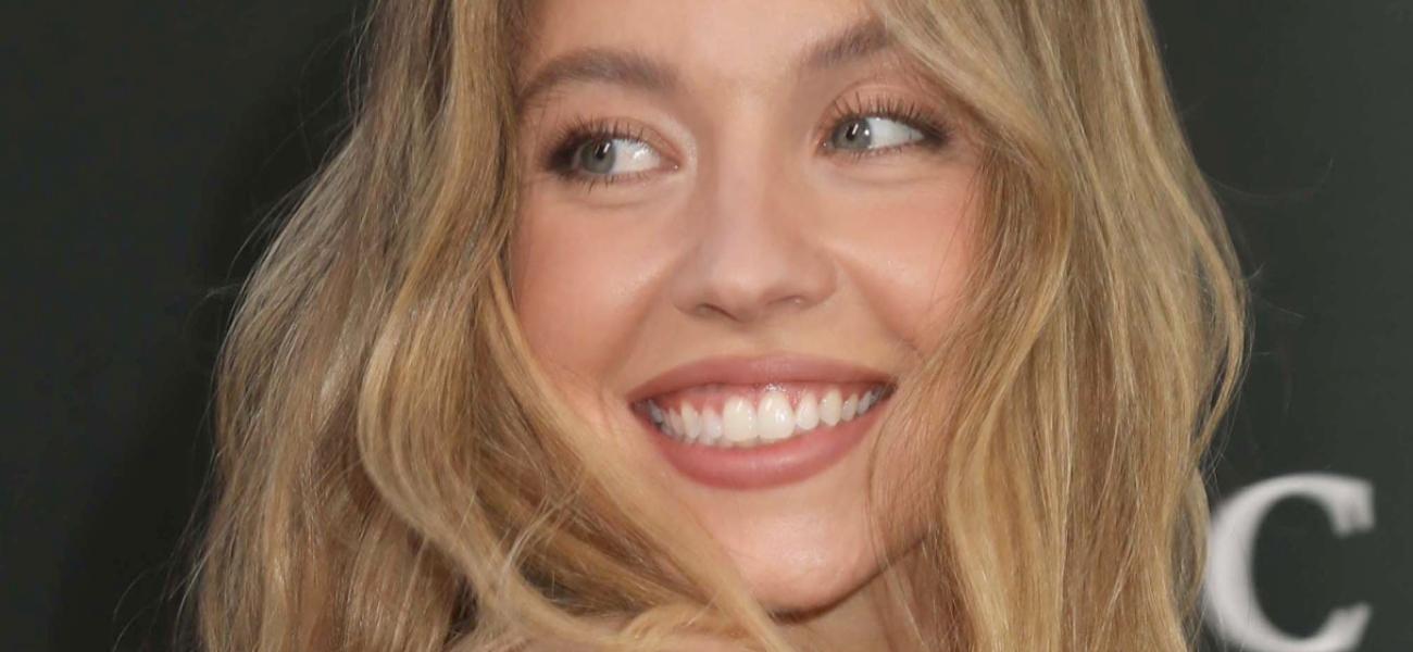 Sydney Sweeney close up
