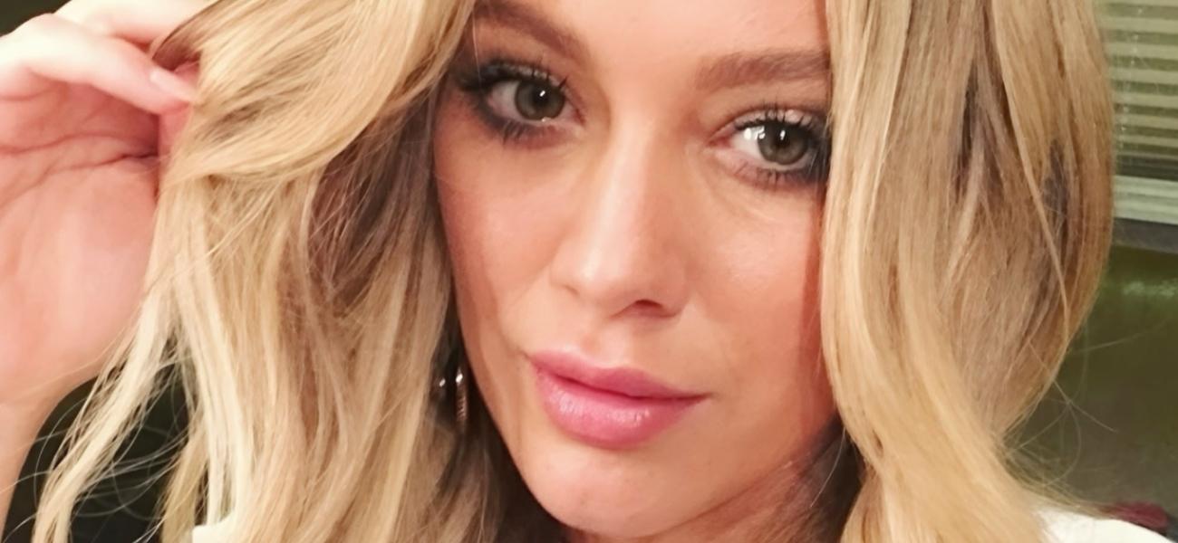 Hilary Duff close up