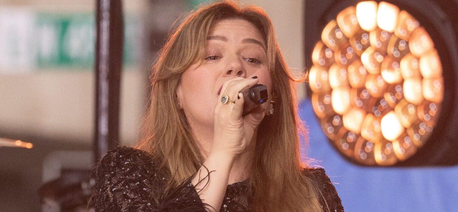 Kelly Clarkson Performs On Today Show, Kicking Off Summer Citi Concert Series