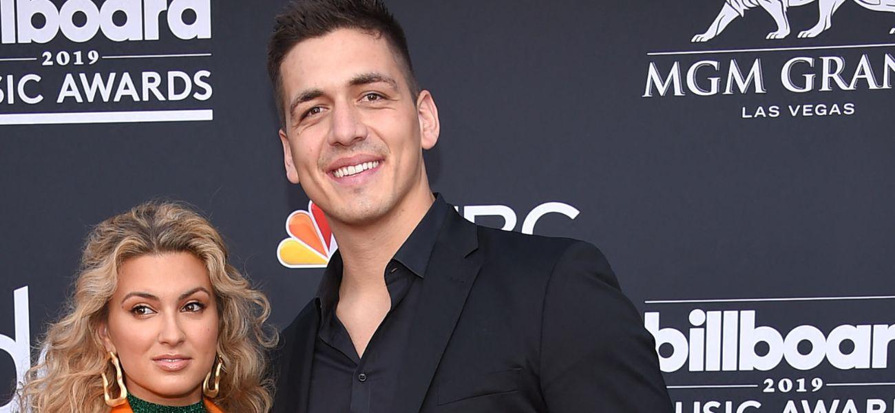 Tori Kelly and André Murillo