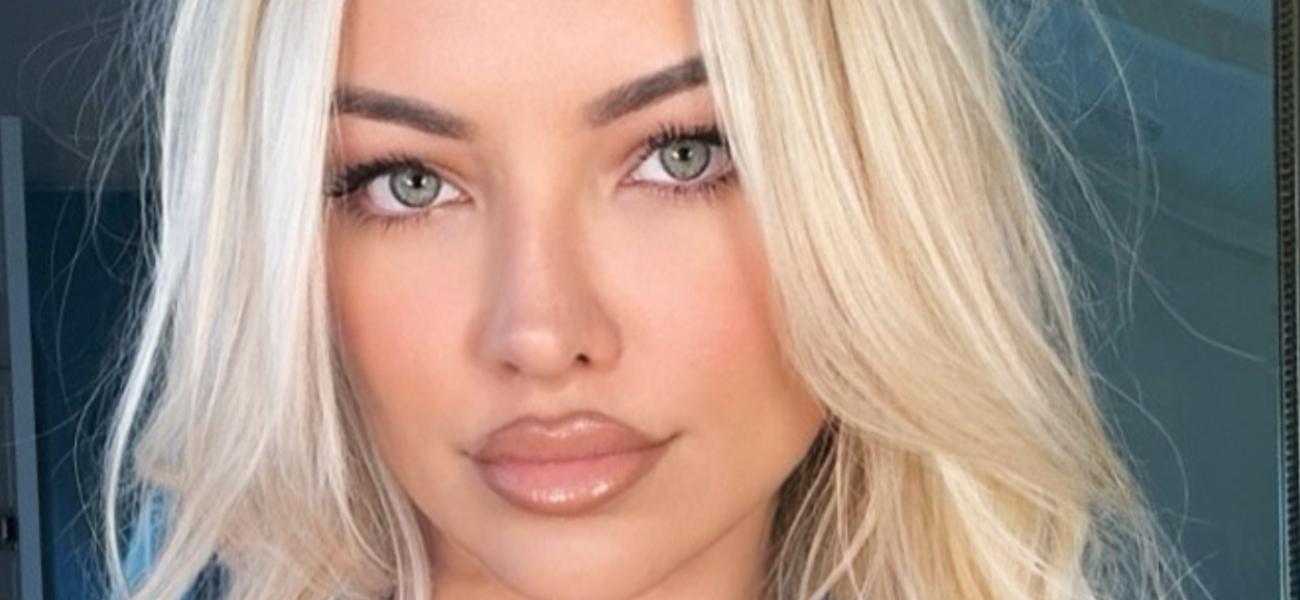 Lindsey Pelas close up