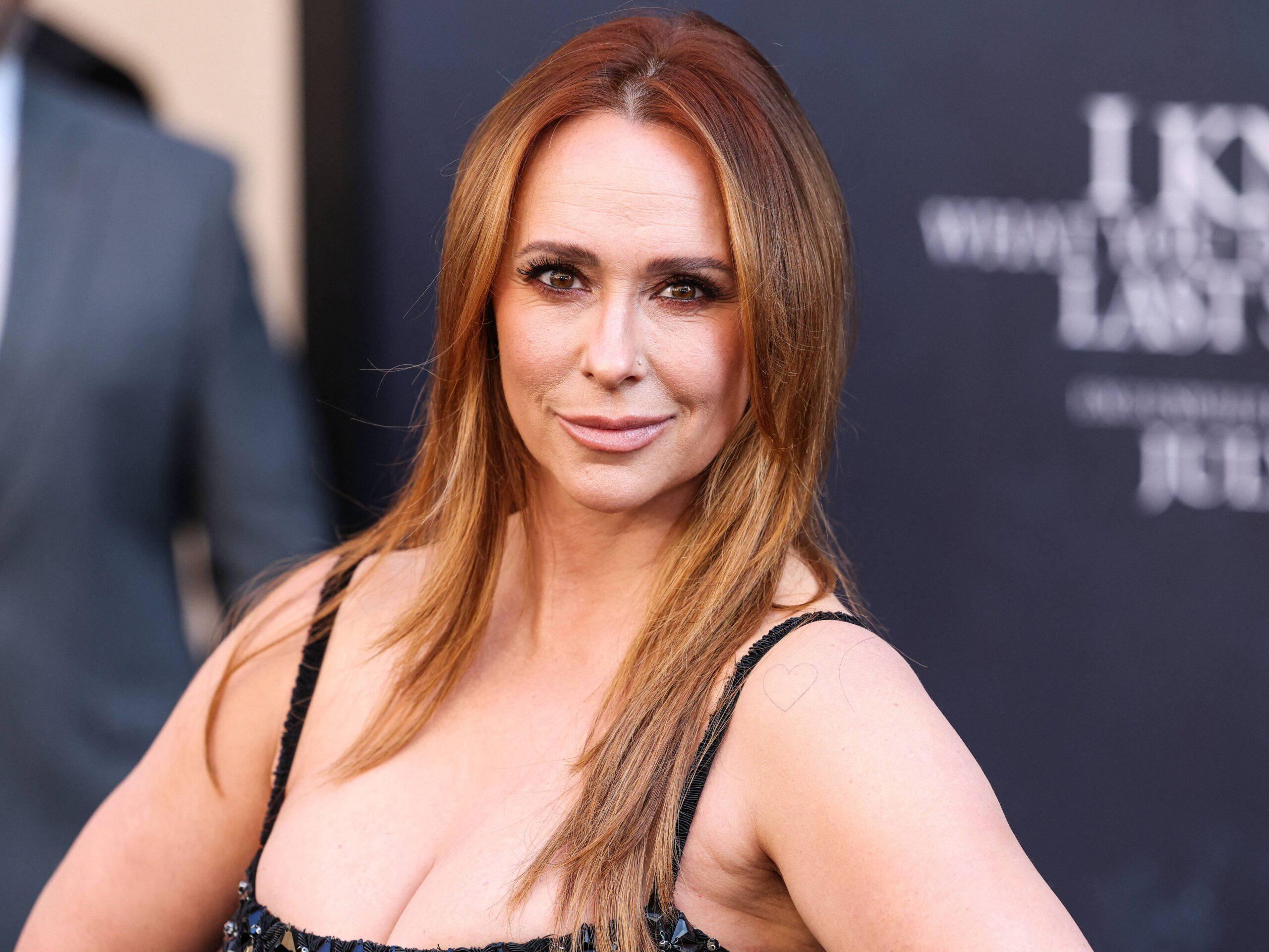 Jennifer Love Hewitt at the Los Angeles Premiere Of Columbia Pictures 'I Know What You Did Last Summer'