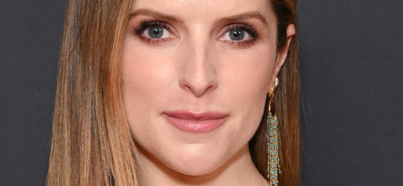 Anna Kendrick close up