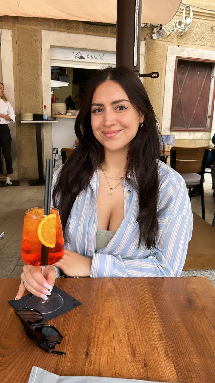 Mia Monroe