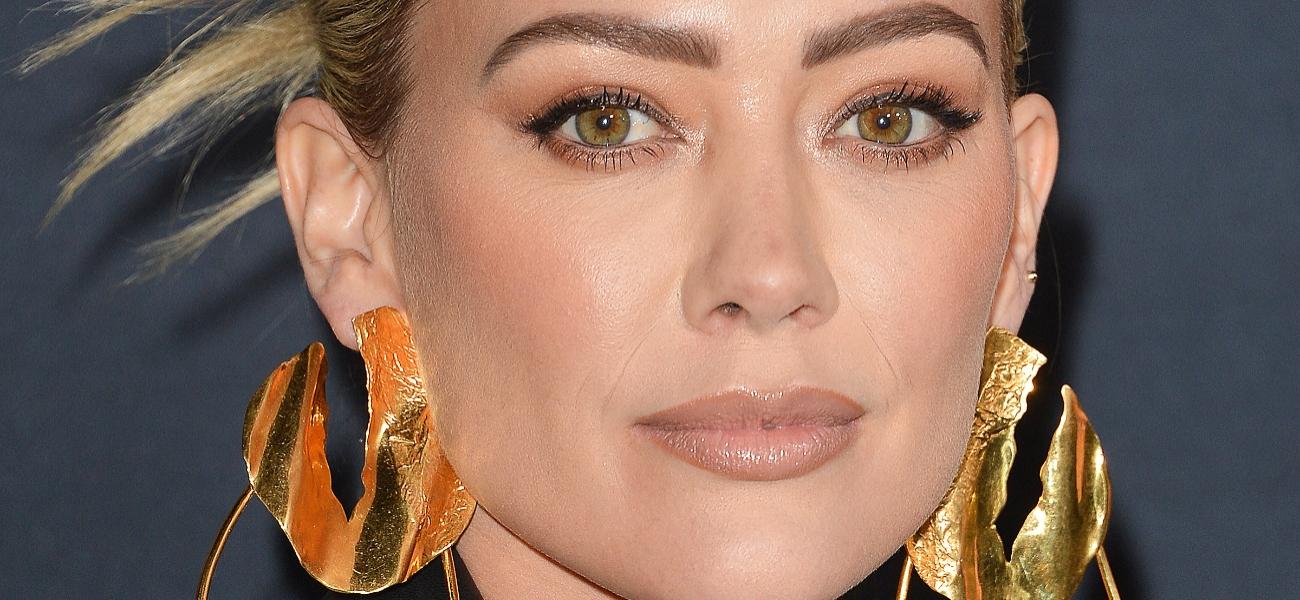 Hilary Duff close up