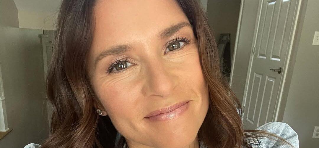 Danica Patrick selfie