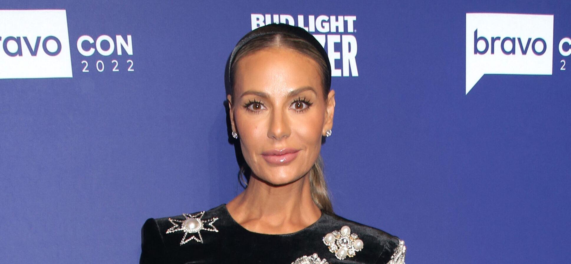 Dorit Kemsley posing on the red carpet.