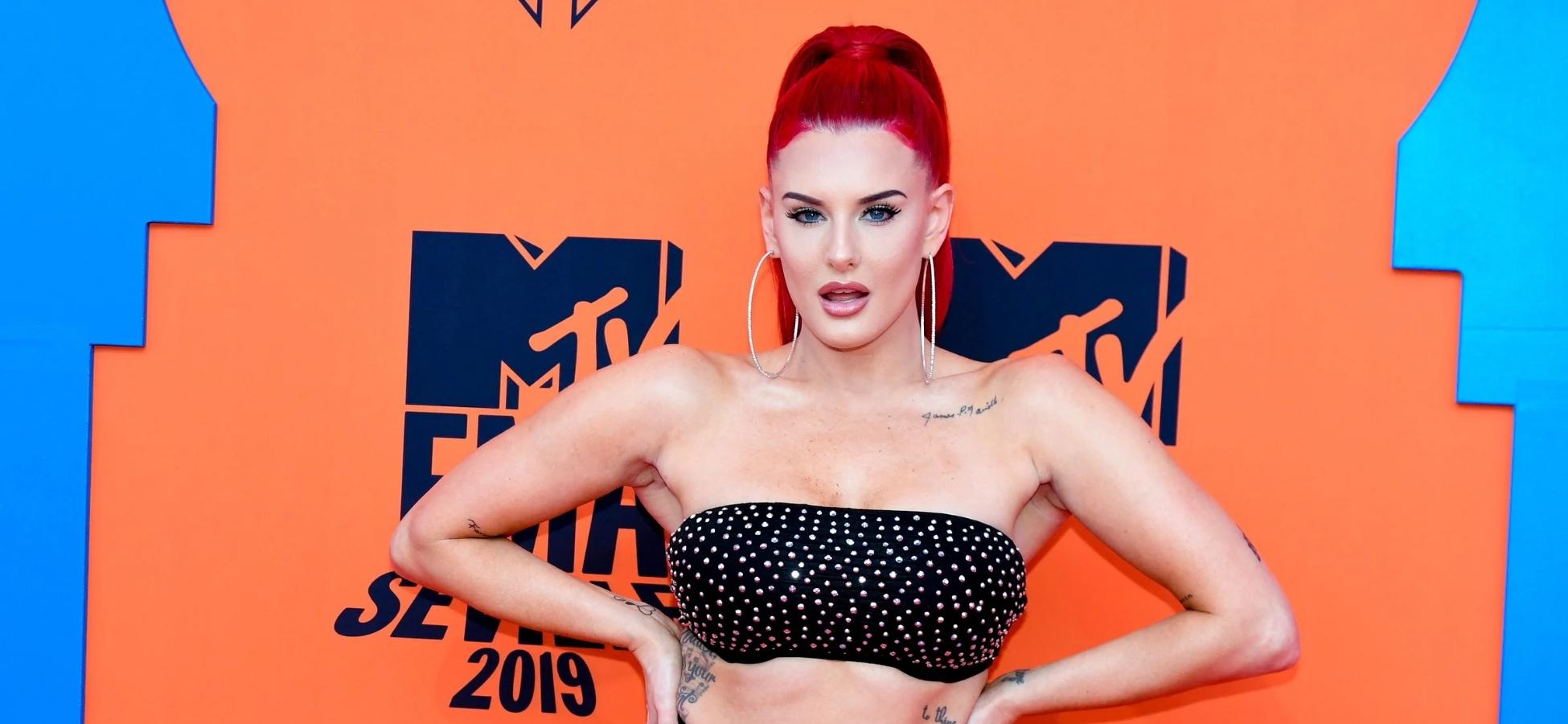 Justina Valentine posing