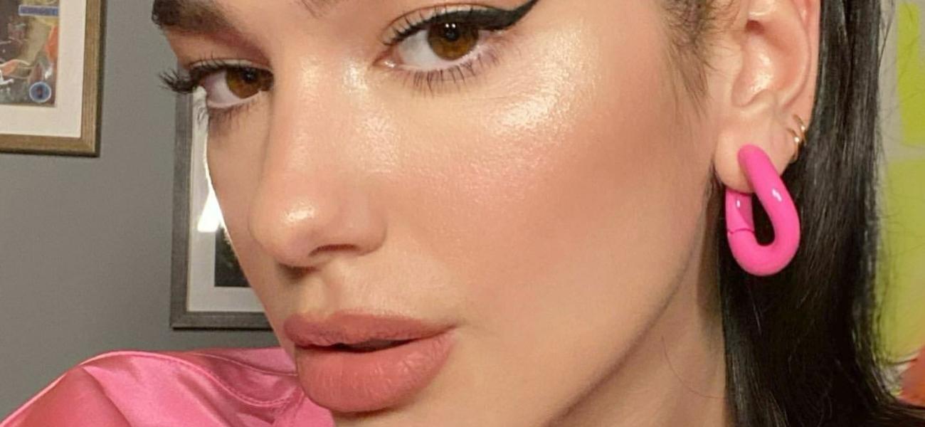 Dua Lipa close up