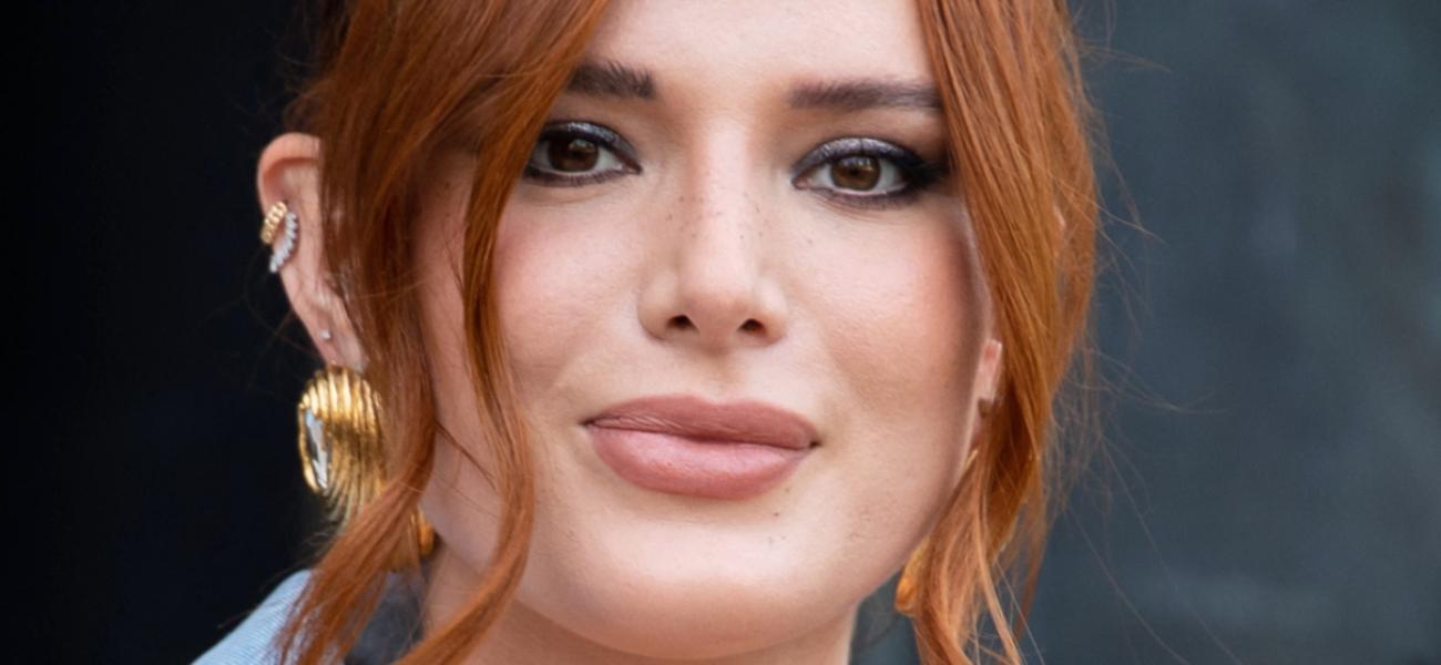 Bella Thorne close up