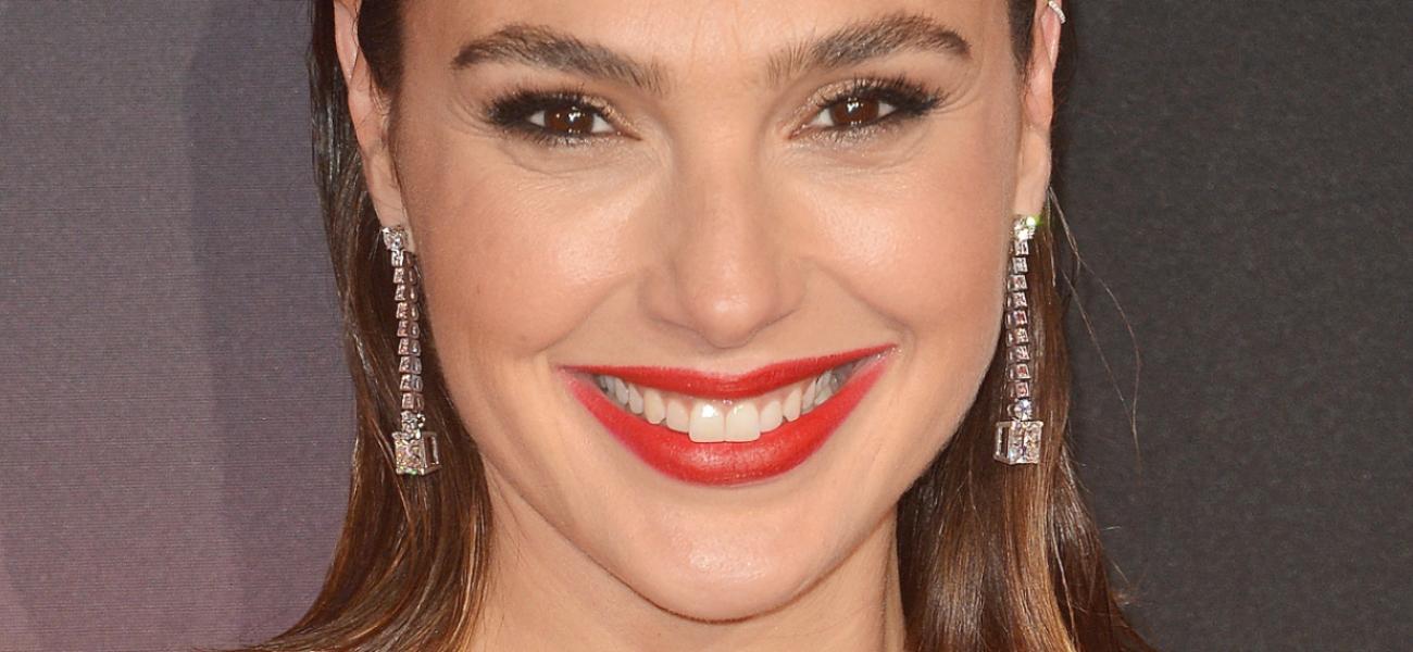 Gal Gadot close up