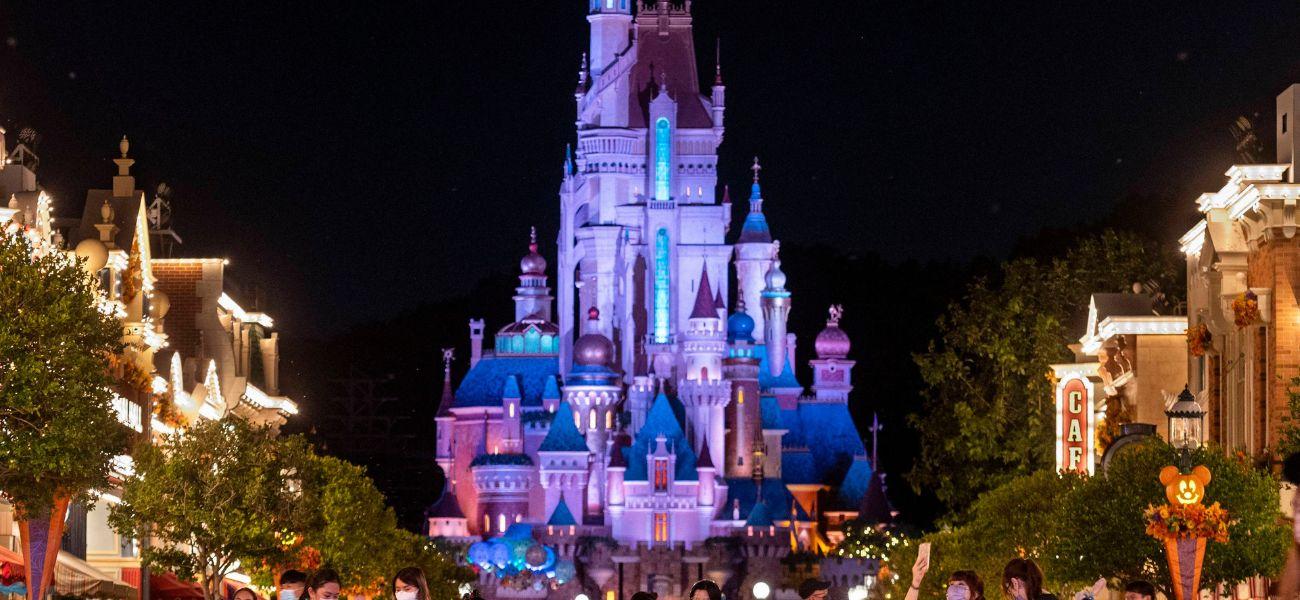 Hong Kong Disneyland castle