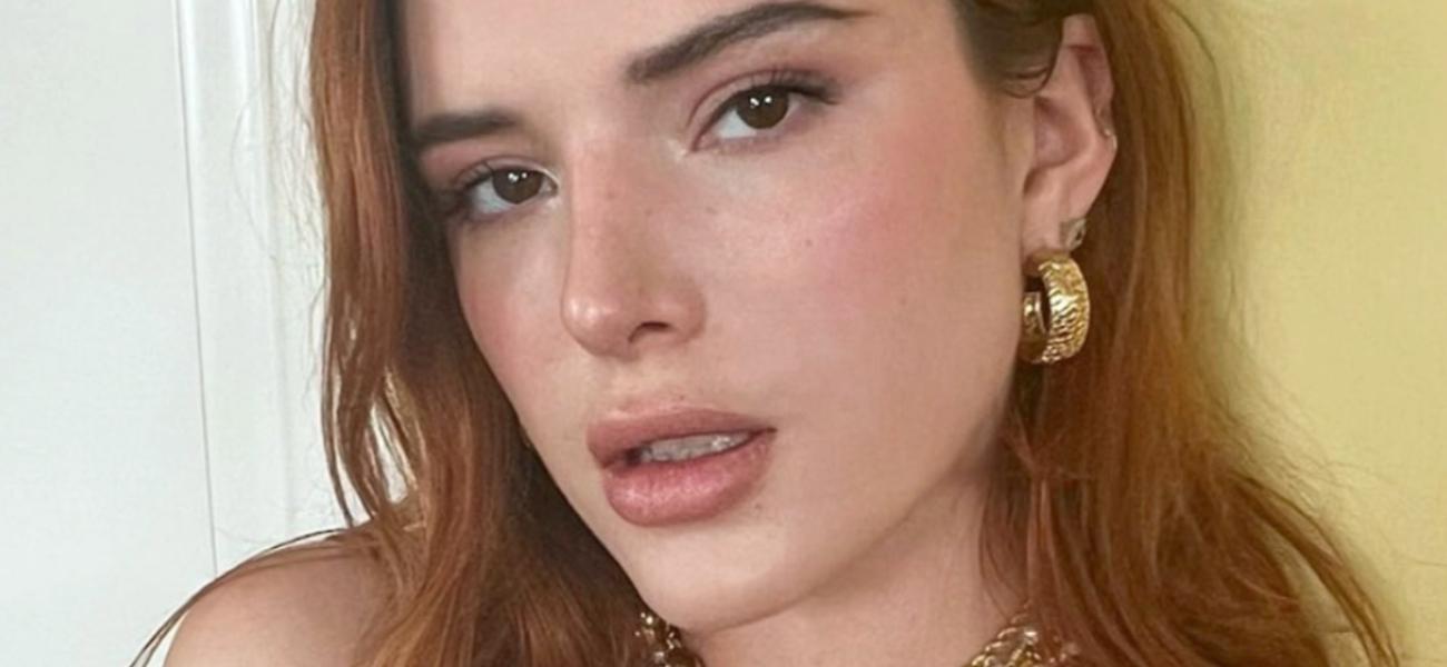 Bella Thorne close up