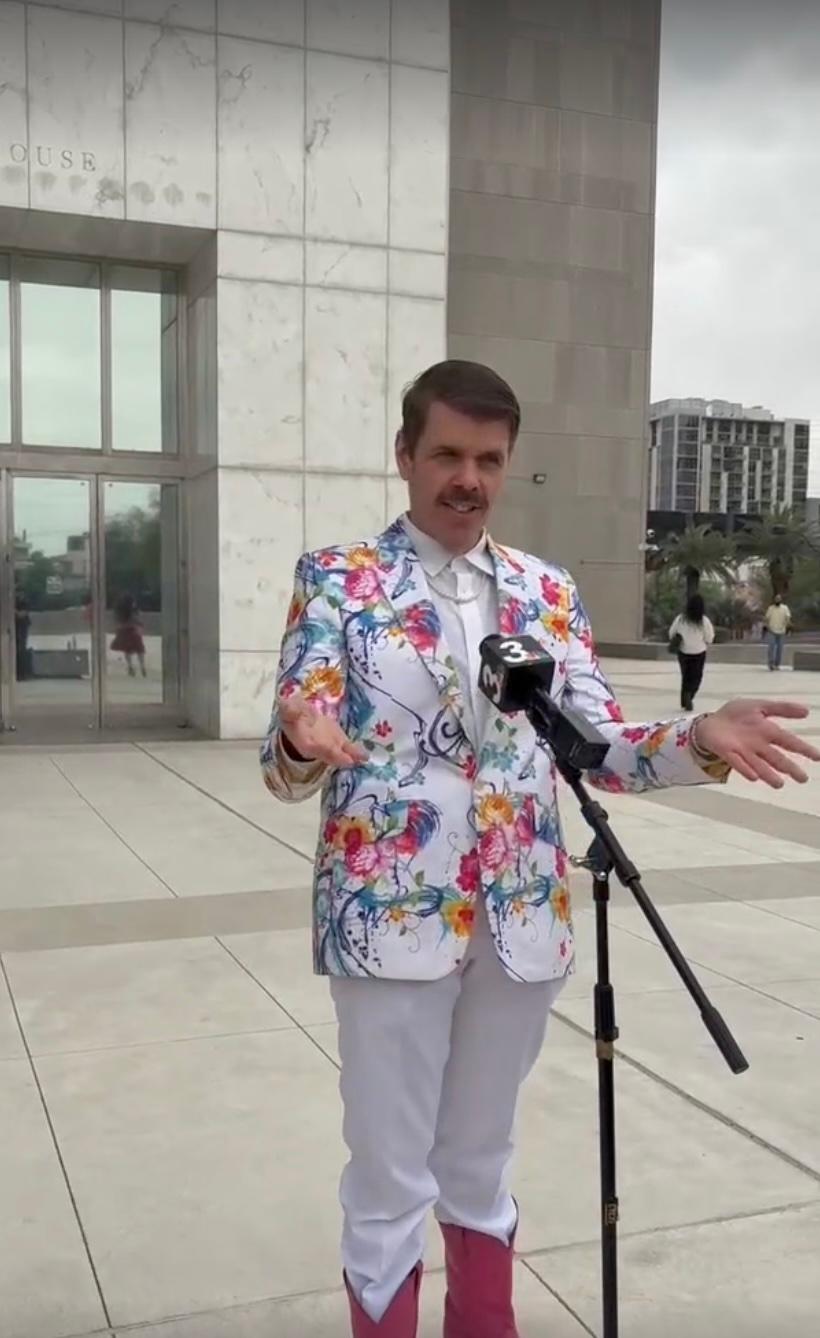 Perez Hilton speaking outside of Las Vegas courtroom