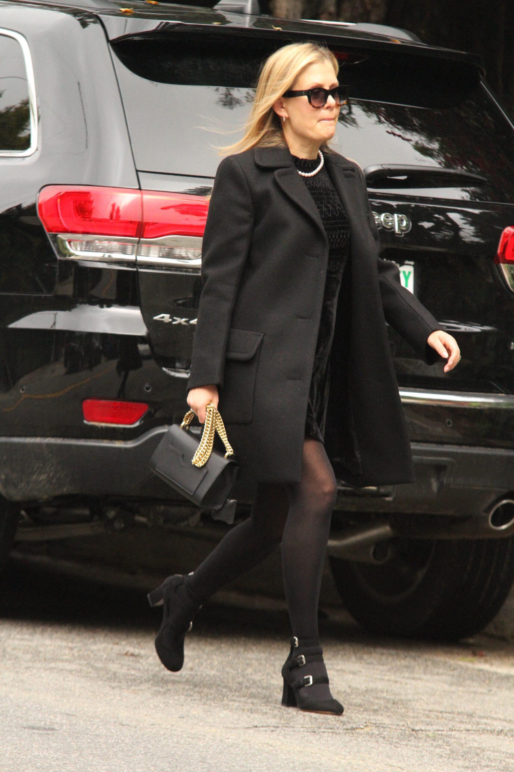 Nicole Eggert and Meg Ryan Arrive to the Memorial for Carrie Fisher
