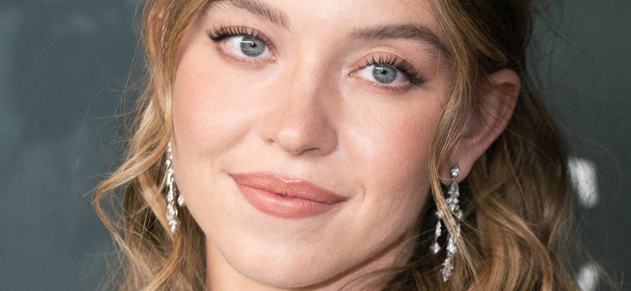 Sydney Sweeney close up