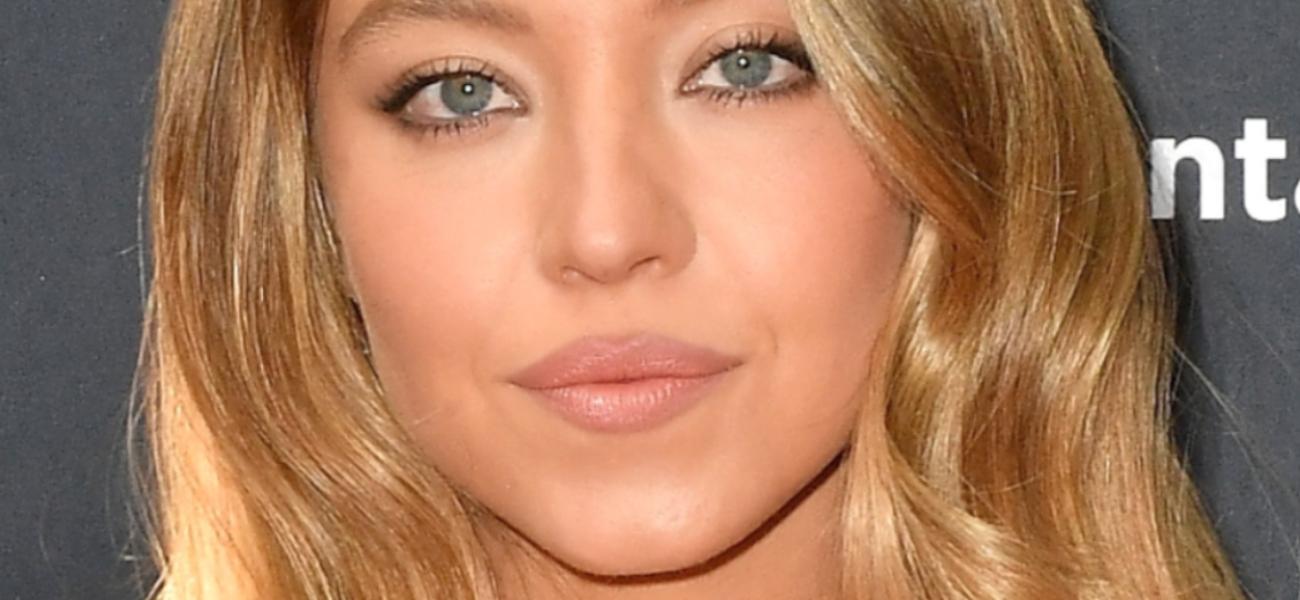 Sydney Sweeney close up