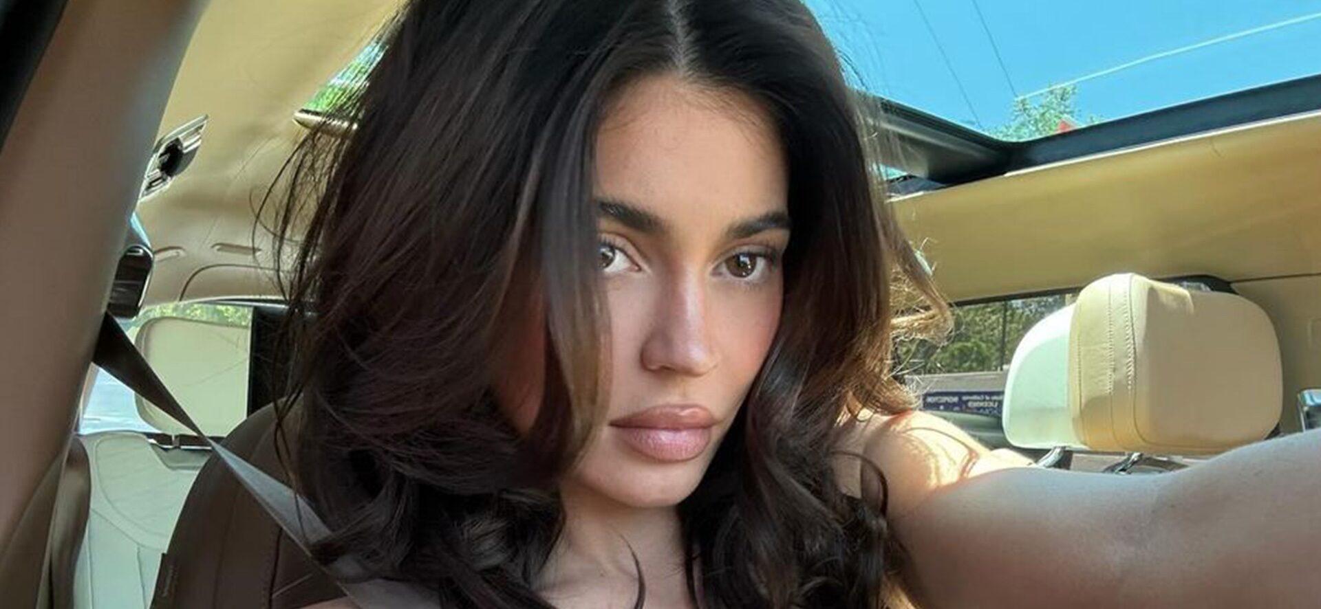 Kylie Jenner selfie