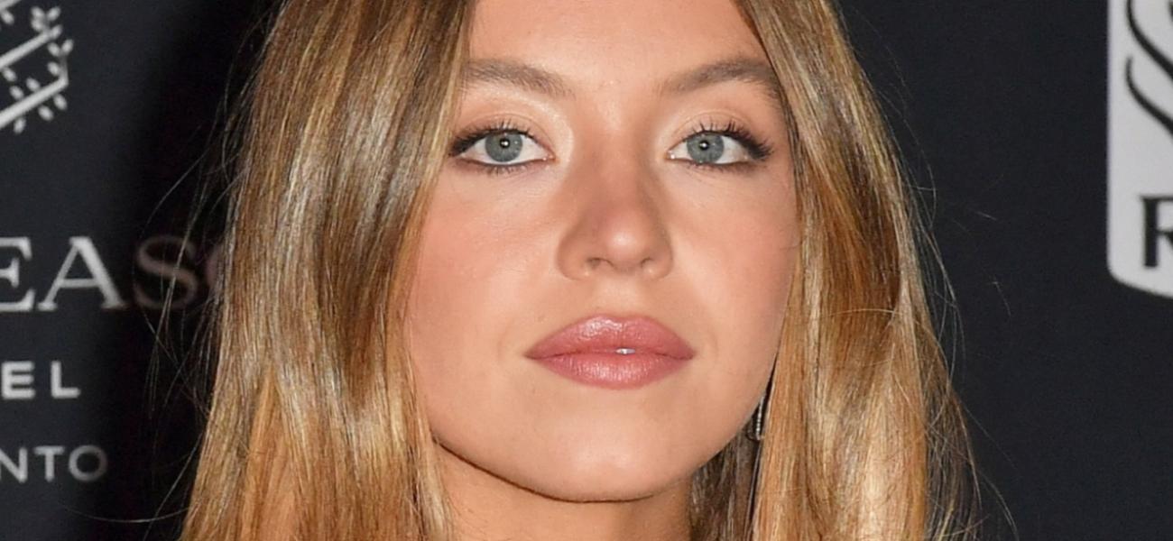 Sydney Sweeney close up